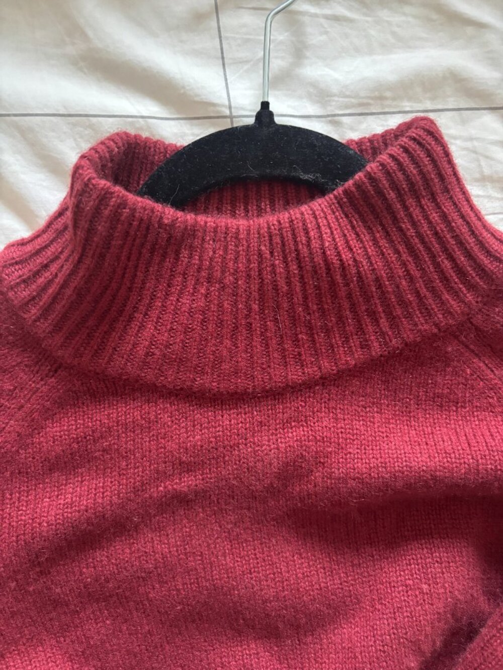 Reformation Garrett Cashmere Cropped Turtleneck Chianti XS - Picture 7 of 8